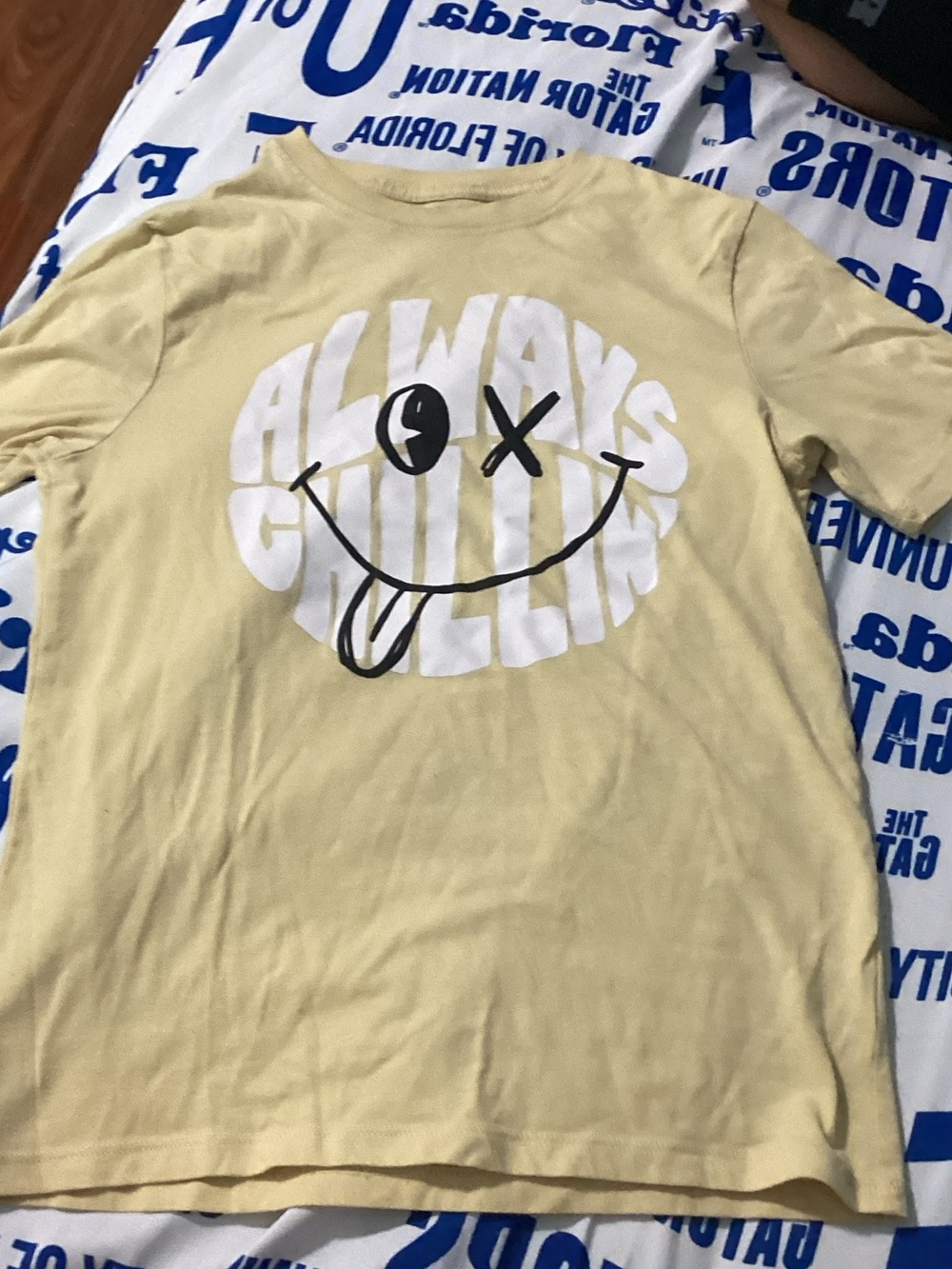 wonder nation Yellow Short-Sleeve Tee with White Smiley Graphic